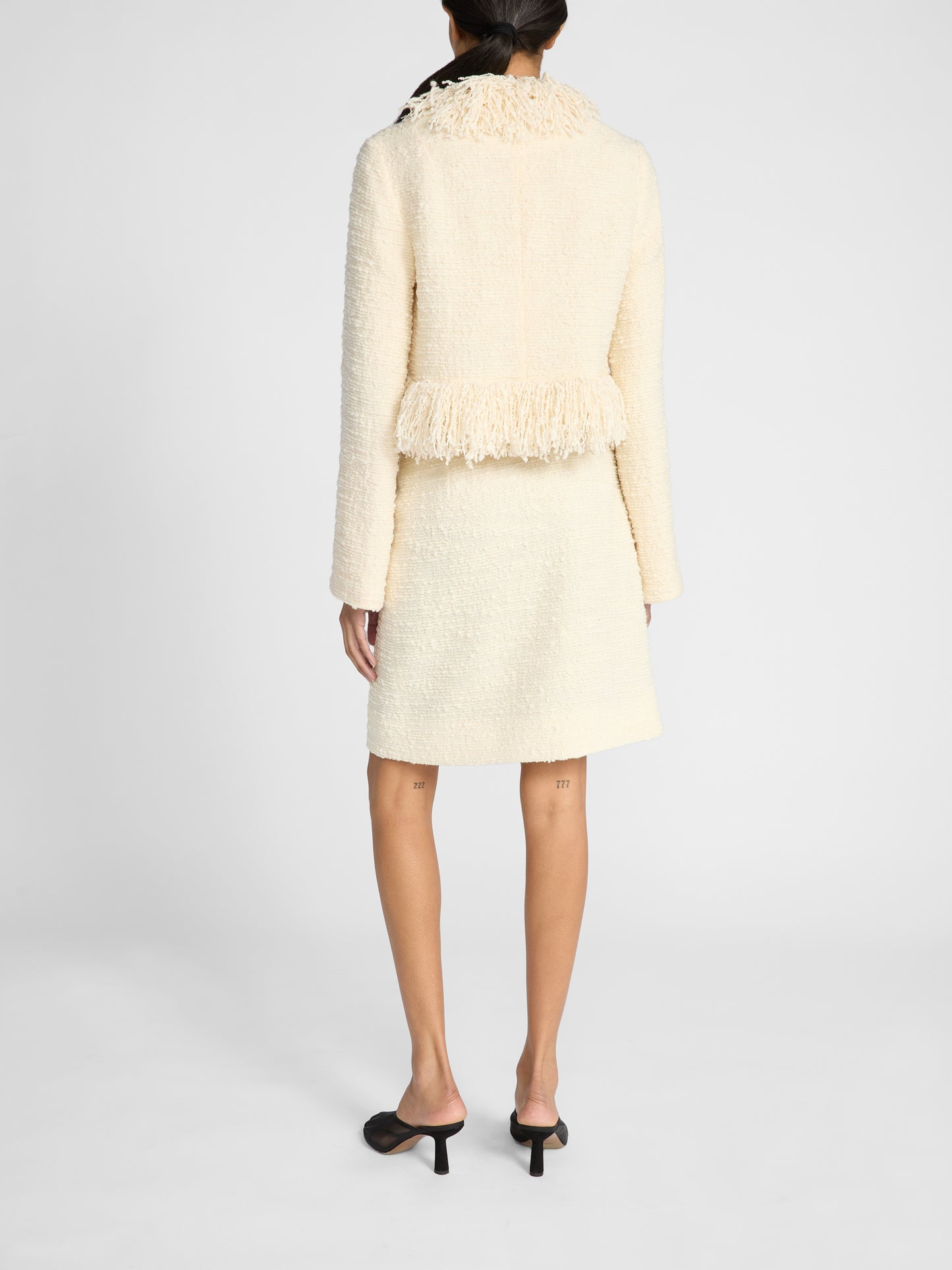 FRINGE SKIRT IN VANILLA CREAM