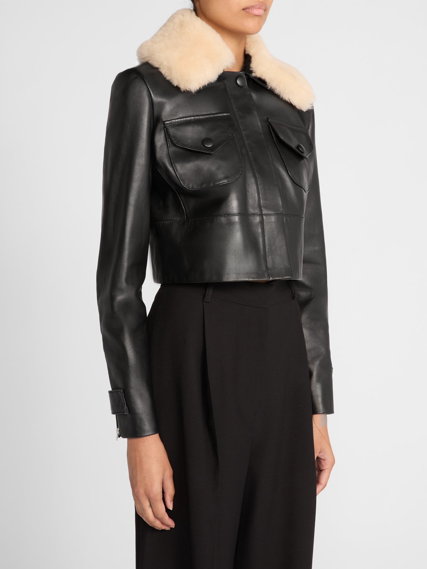 CROPPED RAJA JACKET IN BLACK LEATHER