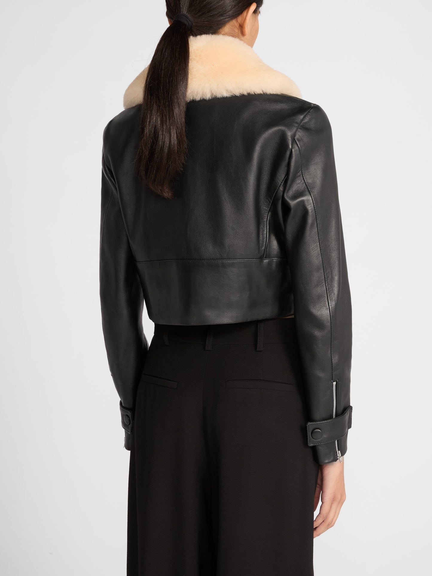 CROPPED RAJA JACKET IN BLACK LEATHER