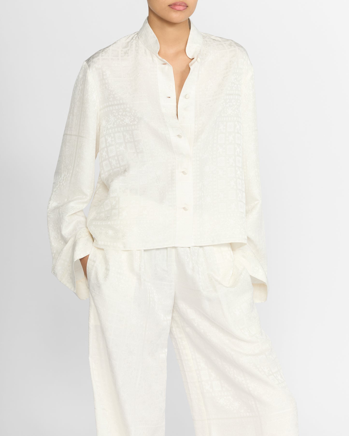 NISHA SILK SHIRT IN IVORY JACQUARD