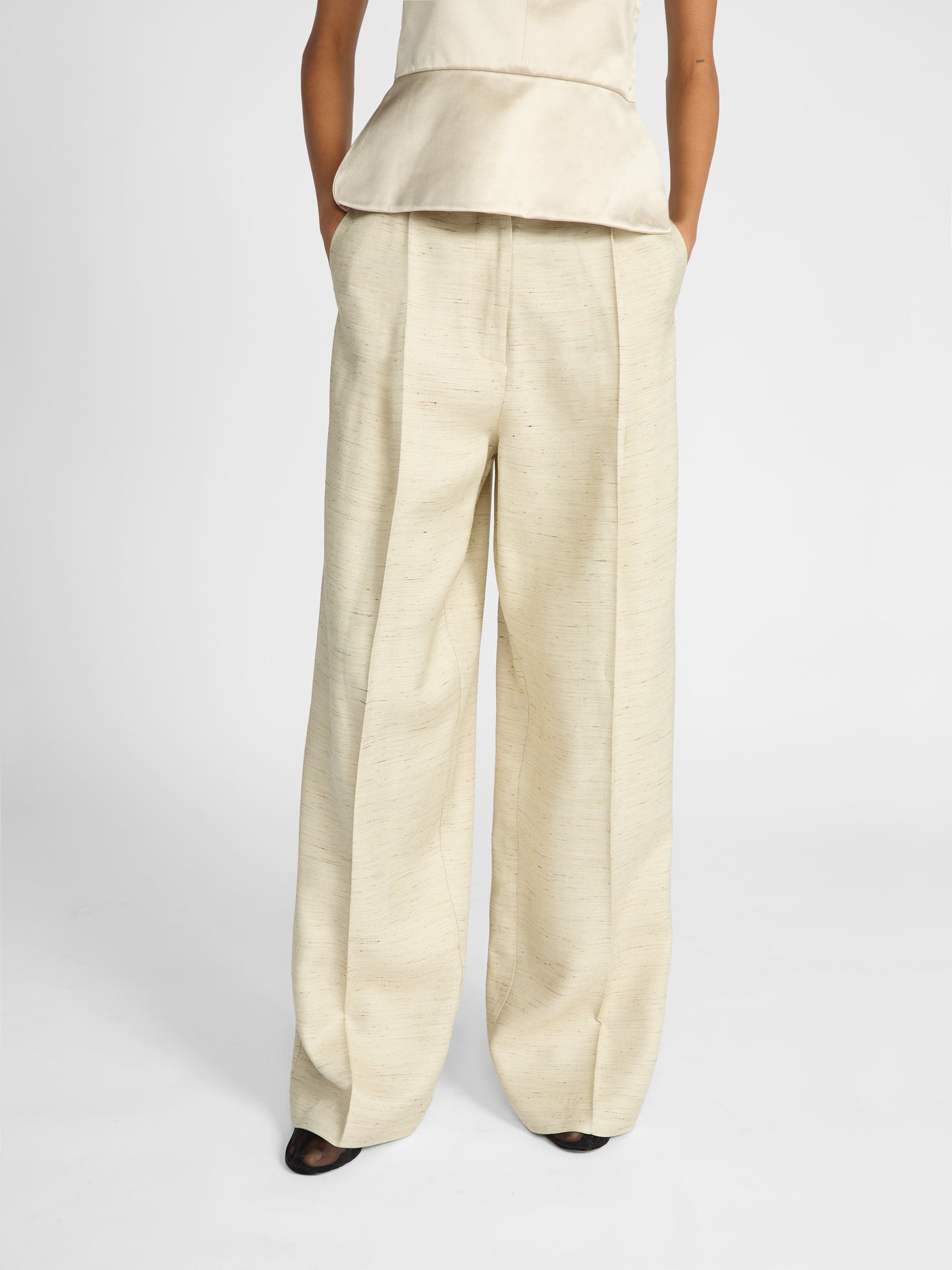 MIKA TROUSER IN SAND