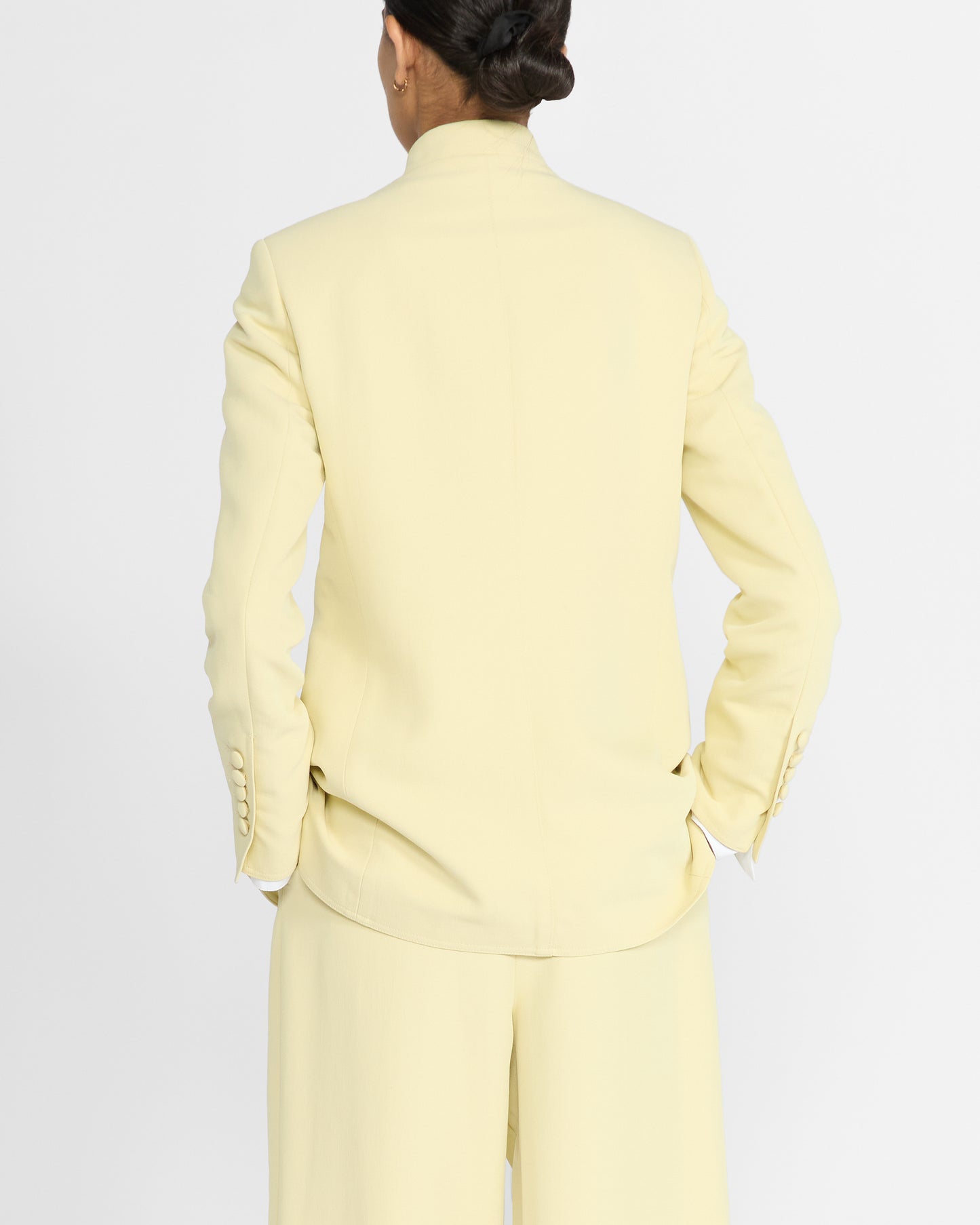 ALEF JACKET ALMOND YELLOW