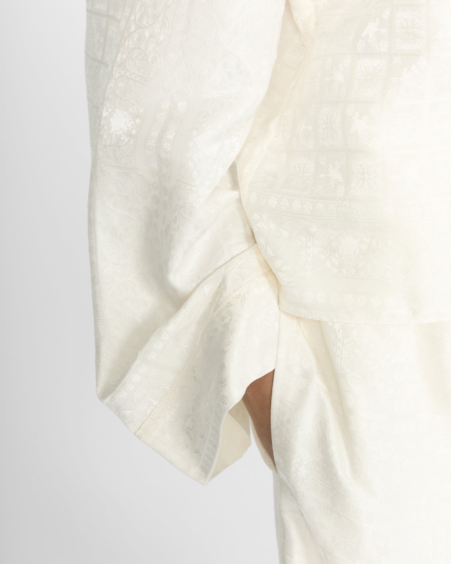 NISHA SILK SHIRT IN IVORY JACQUARD