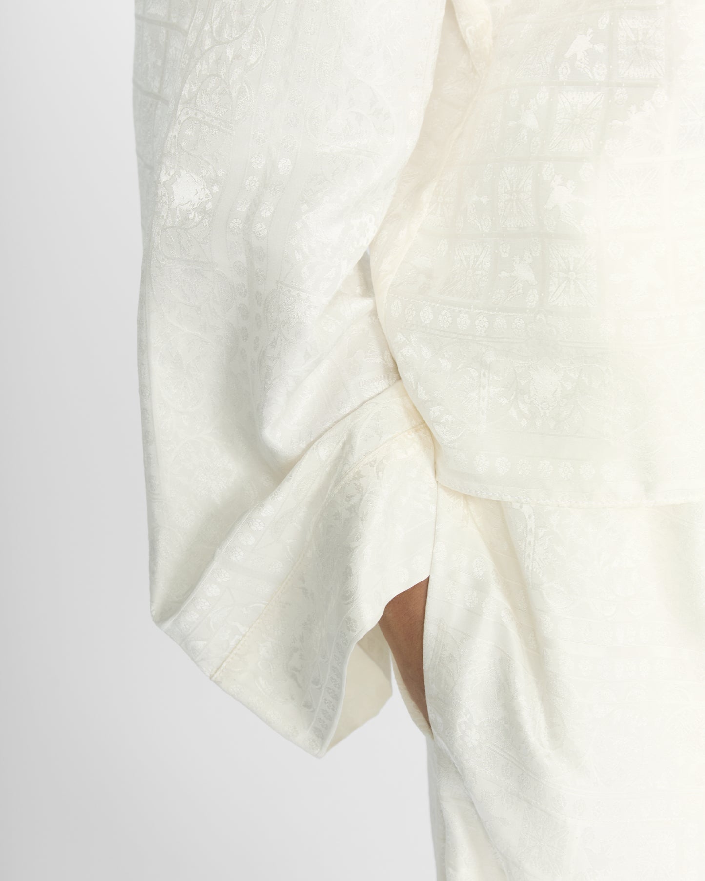 NISHA SILK SHIRT IN IVORY JACQUARD