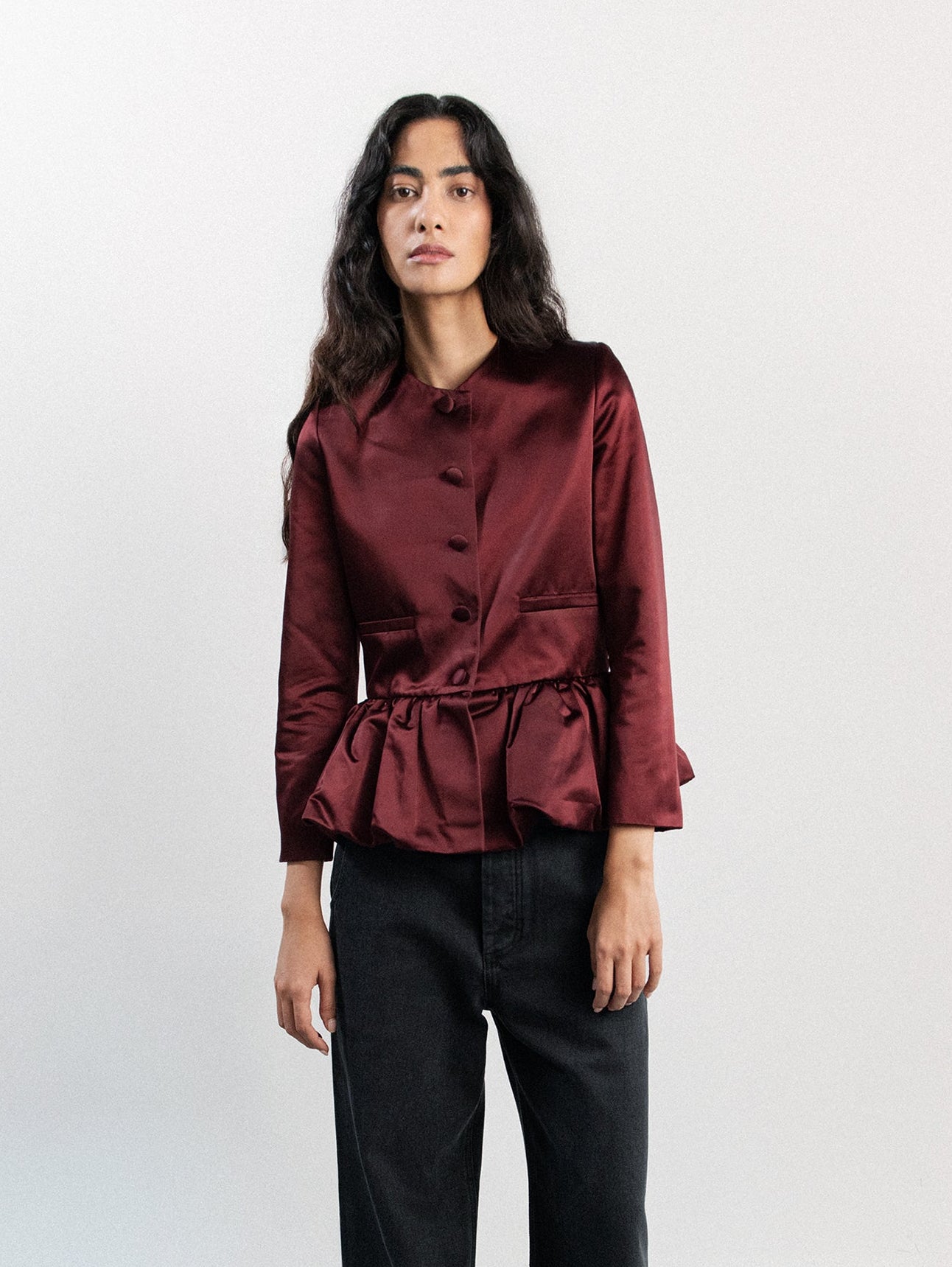 SATIN DUCHESS BURGUNDY PEPLUM JACKET – LIBEROWE