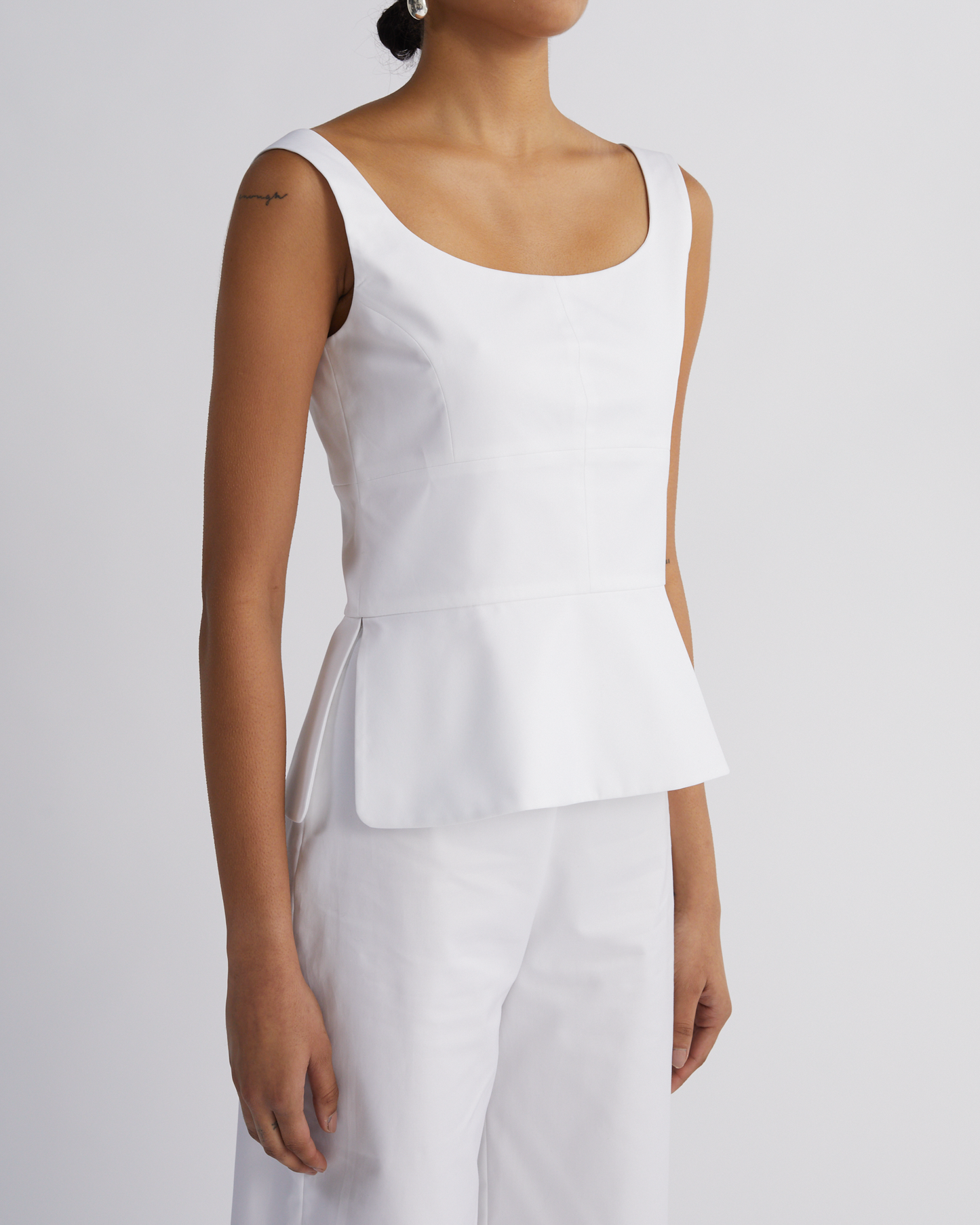 WHITE BODICE TOP